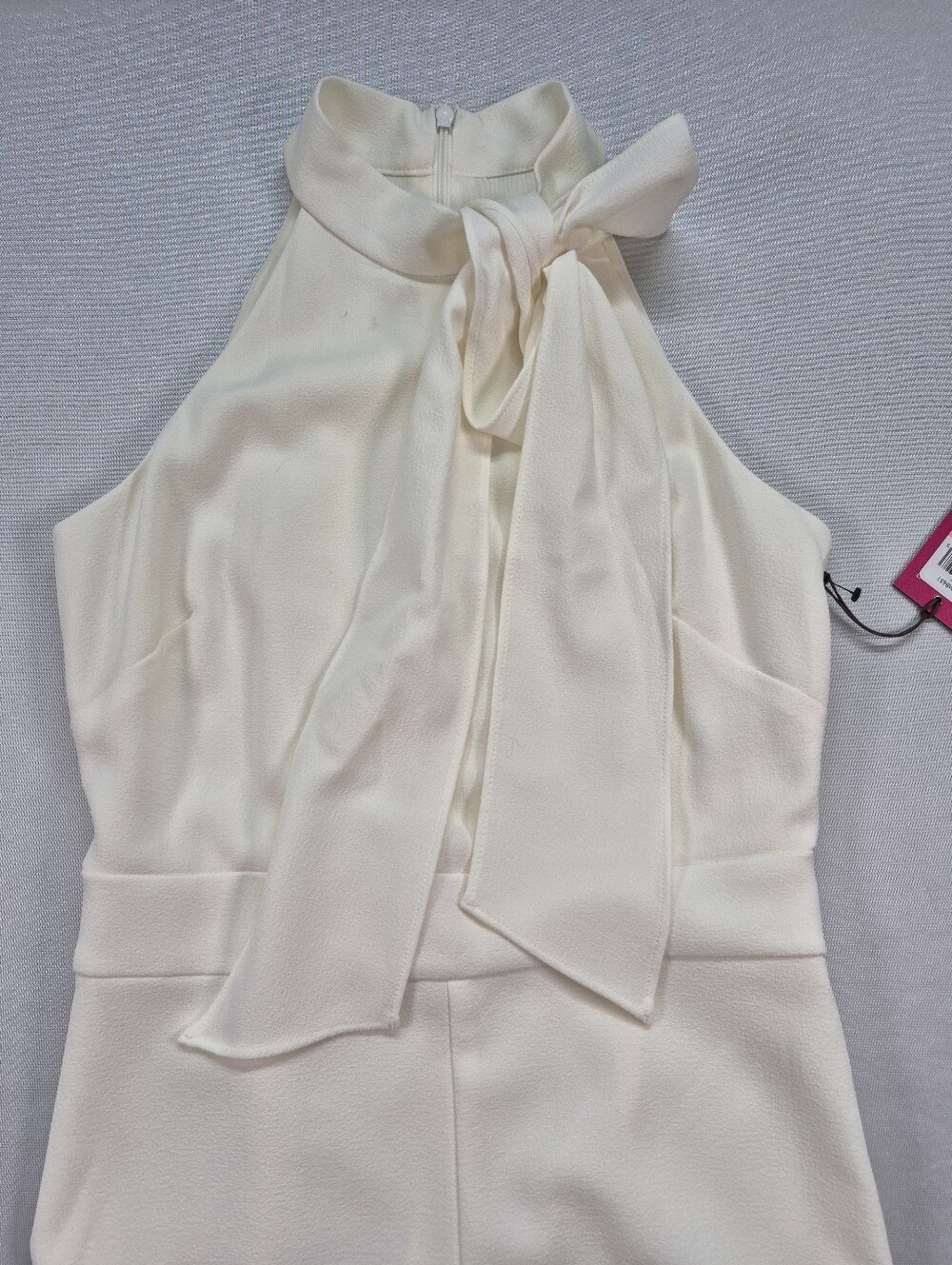 Vince Camuto Women's Size 2  Halter Tie Top Wide Leg Jumpsuit Ivory NWT $138 - Picture 11 of 16